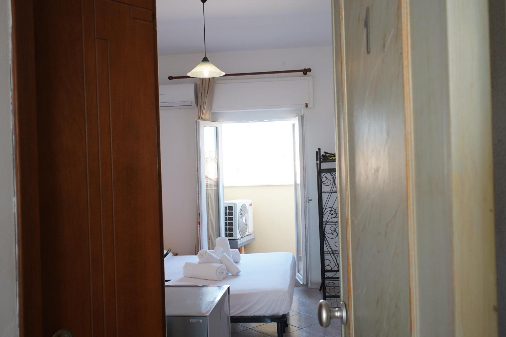 Oasis Guest House Alghero Exterior photo