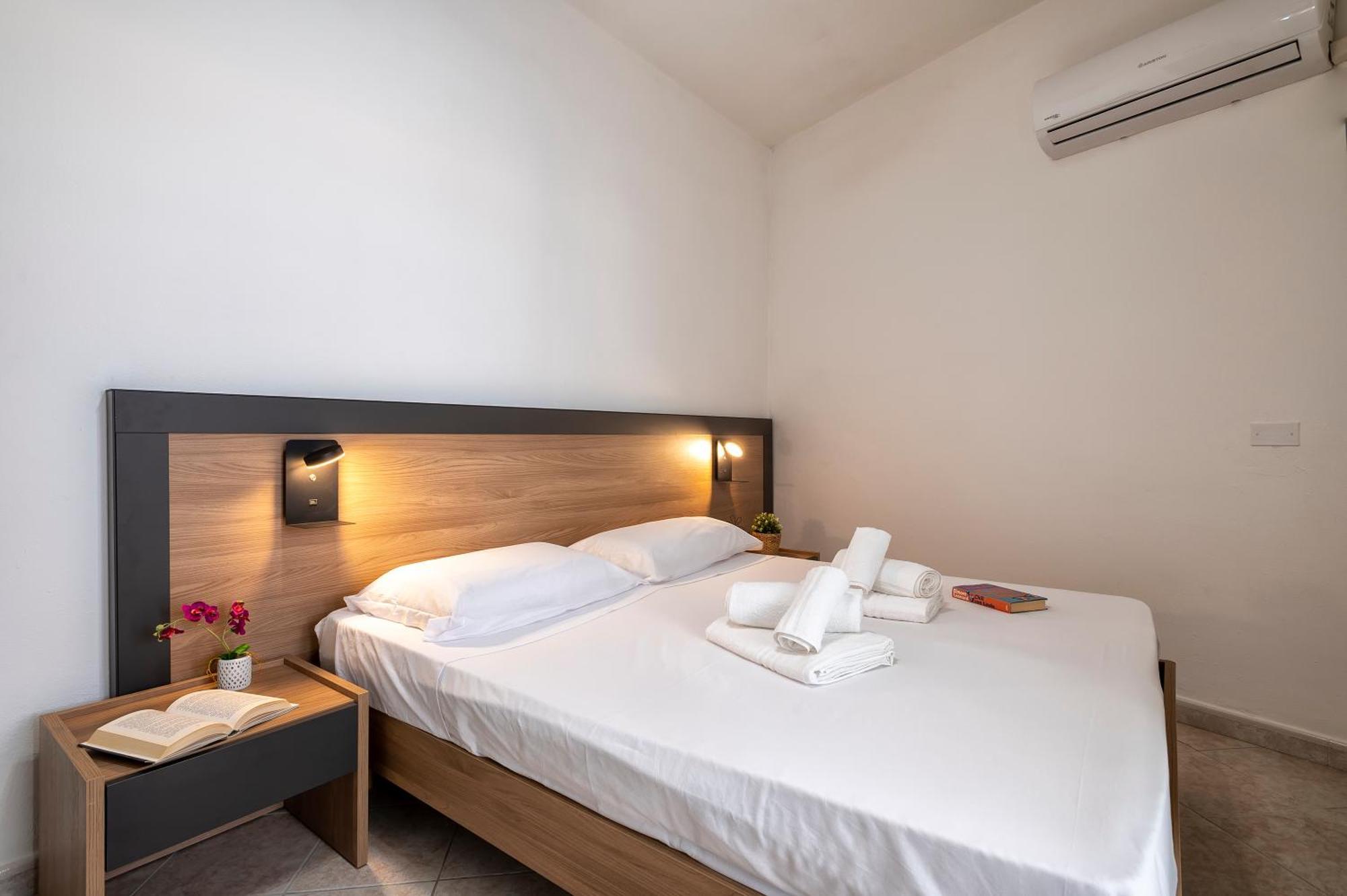 Oasis Guest House Alghero Exterior photo