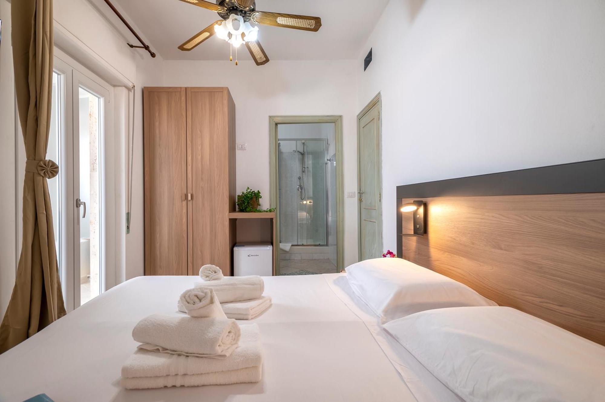 Oasis Guest House Alghero Exterior photo