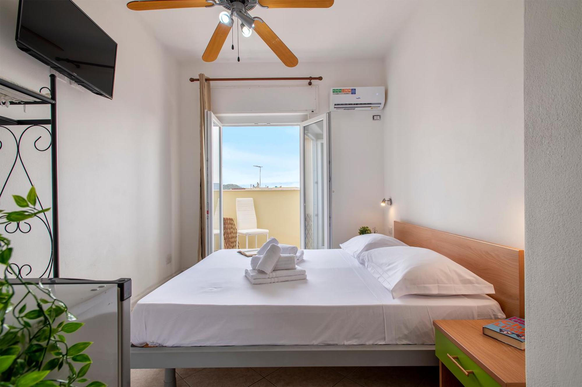 Oasis Guest House Alghero Exterior photo